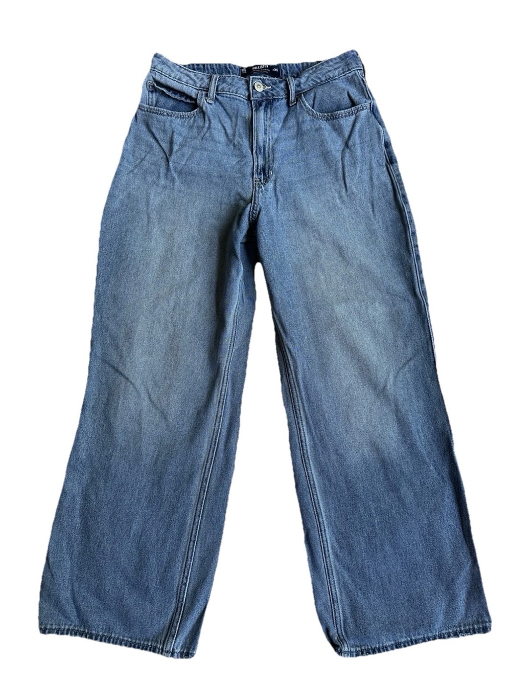 Hollister Women's Blue Comfy Ultra High Rise Baggy Jeans Size 10 short